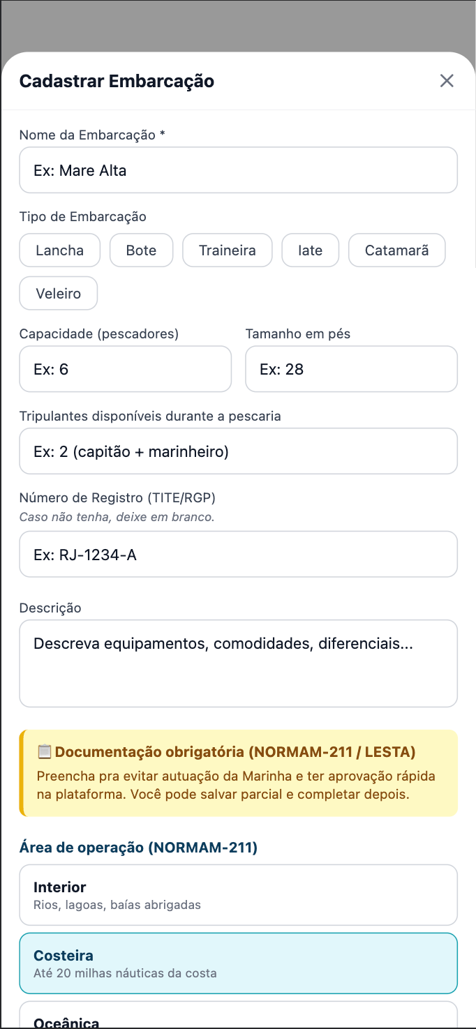 Formulário de cadastro da embarcação com nome, tipo, capacidade, descrição e área de operação